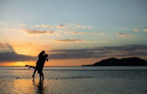 Top sunrise photography tips - Couples Resorts