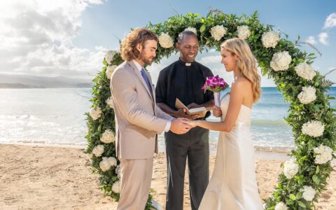Sunset Beach Wedding, Couples Sans Souci